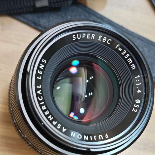 Fujifilm XT1 X-T1 graphite silver +35mm f1.4 + EF-X8 flash