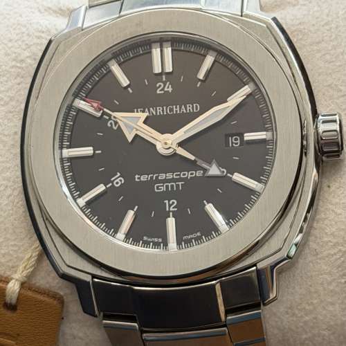Full set JeanRichard GMT automatic 98% new