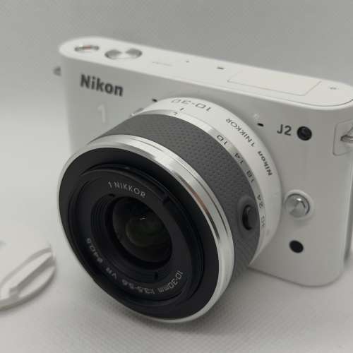 nikon J2 + 10-30mm
