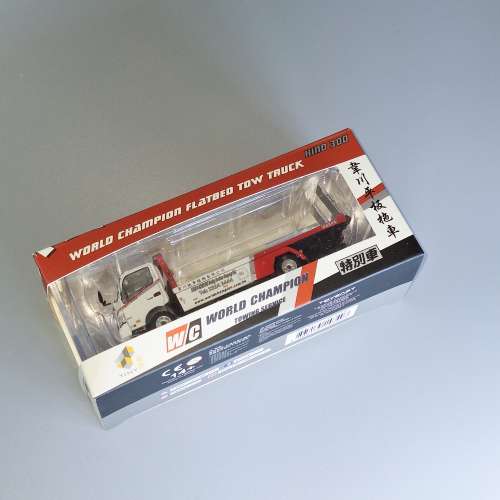 Tiny（微影） 推出的 Tiny 1/76 日野300韋川平板拖車（World Champion Hino 300 Fl...