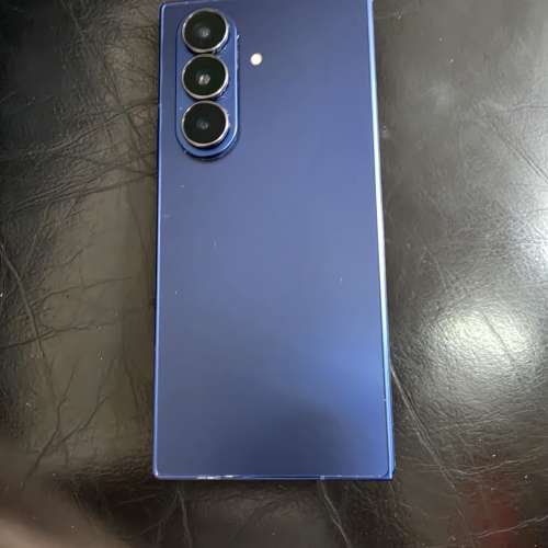 行貨Samsung Fold 7 512gb 藍色
