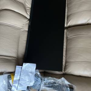 電競屏幕（INNOCN 40&rdquo; IPS 100Hz)