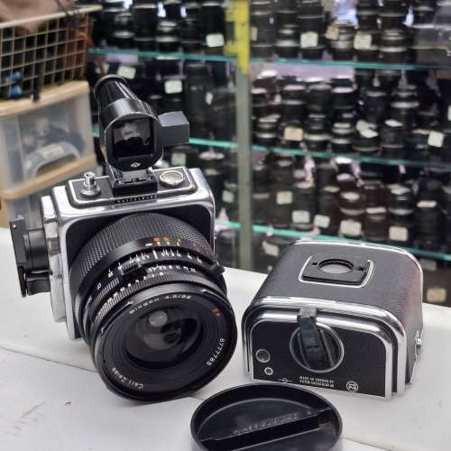 HASSRLBLAD SWC/M CARL ZEISS BIOGON 38MM F4.5 T* CF A12 BACK