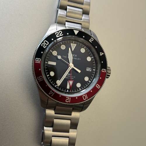 Timex 紅黑圈自動GMT，特價$1999