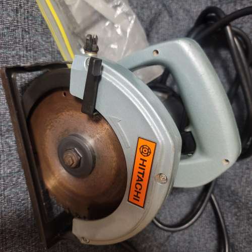 日立牌電鋸