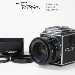 || Hasselblad 503CW - Chrome with Planar CFE 80mm F2.8 T* Blue Striple & A12 ||