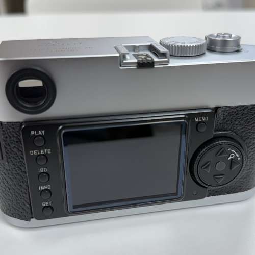 Leica M9-P silver chrome