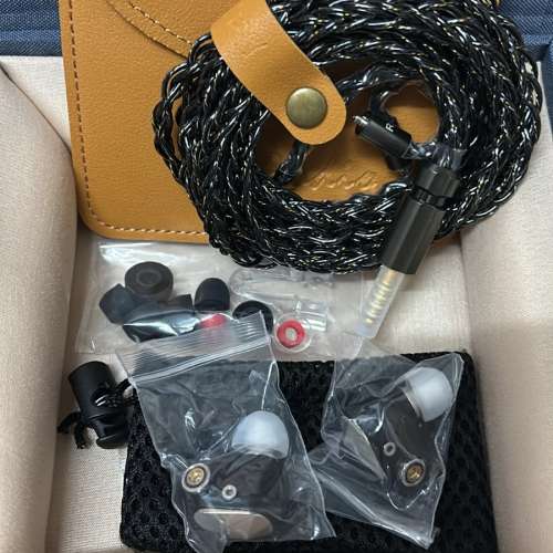 (大優惠)凡購買泰國耳機線(黑金葫蘆 ฟักทองทองคำดำ)將贈送過萬元耳機...