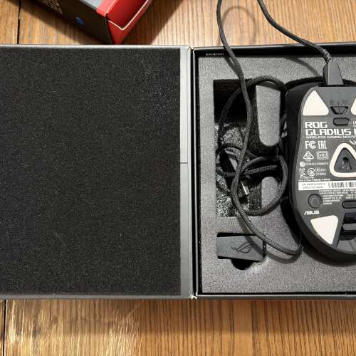 ASUS ROG Gladius III Wireless Gaming Mouse 無線 電競滑鼠 華碩