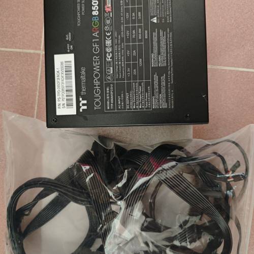tt gf1 argb 850w 全模，金牌