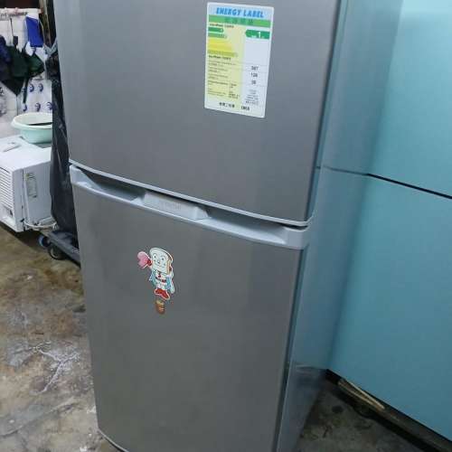 HITACHI 日立銀色雪櫃