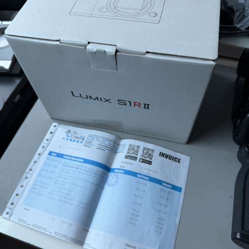 Panasonic Lumix S1RM2 S1RII S1R MarkII L mount / 35mm F1.8 / 100mm F2.8