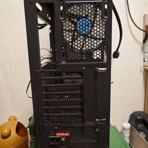 機箱連火牛