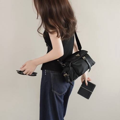 Prada30cm