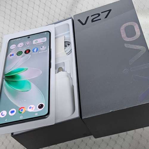 行貨Vivo V27 5G手機(12 GB+256GB)(有單保用至26年8月底)( 雙卡,指紋解鎖,面部解鎖,...
