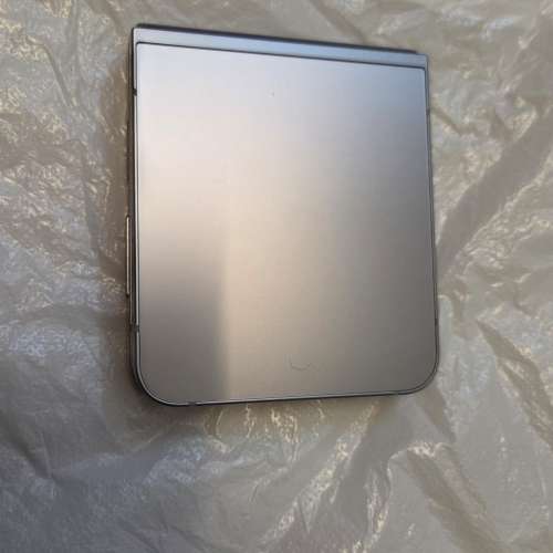 Samsung Z flip 6 12+512 香港行貨 全新一樣