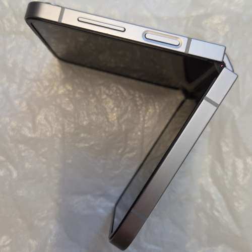 Samsung Z flip 6 12+512 香港行貨 全新一樣