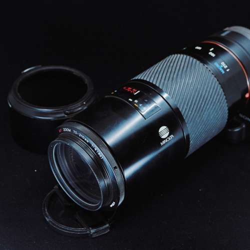 Sony A7S 、FE 24-70mm f/4、Minolta AF Zoom 70-210mm f/4 、LA-EA4