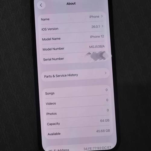 iPhone 12 黑色64GB