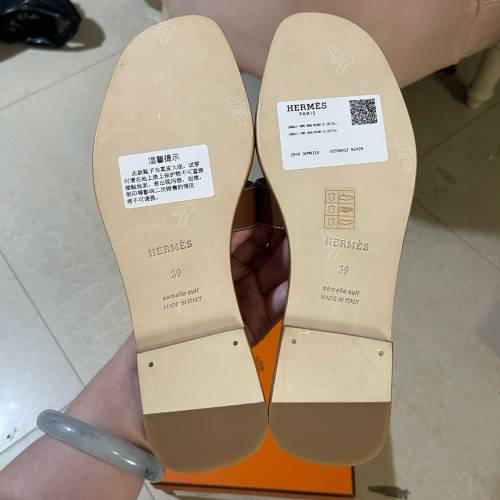 Hermes 真皮拖鞋