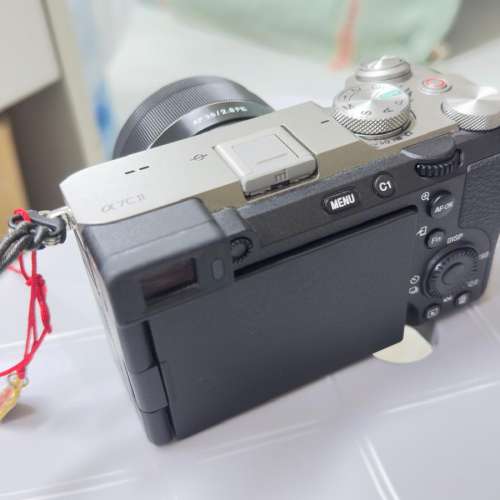 賣 Sony A7C2 / A7Cii  銀色