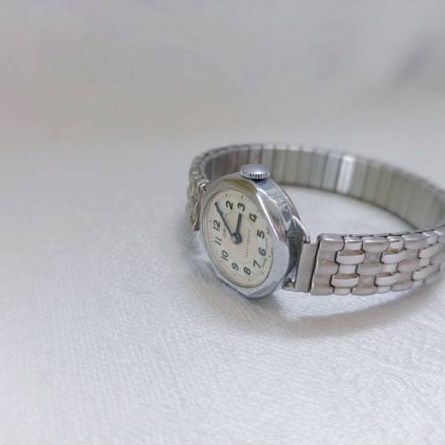 💰不議價No bargain⌚ 𝙑𝙞𝙣𝙩𝙖𝙜𝙚 「𝙊𝙍𝙄𝙎」豪利時古董女裝機械上鏈手錶