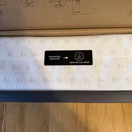 G512X98 白色線性軸