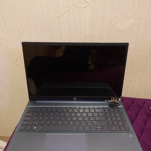 HP pavilion 15 (零件機）