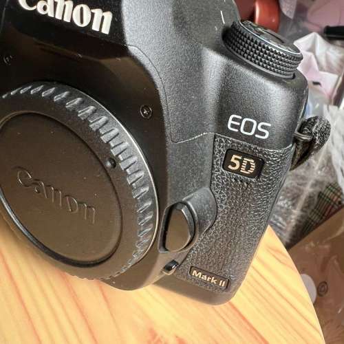 Canon EOS 5D Mark II DSLR Camera Body 冇花冇崩，（5D2) 單反相機
