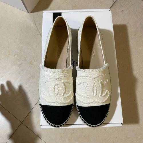 Chanel 帆布米白漁夫鞋
