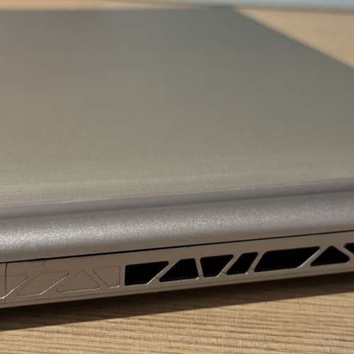 (不議價) MSI P65 Creator 9SE i7-9750H 2060 電池健康100% 16G RAM 512GB SSD 4K Mon