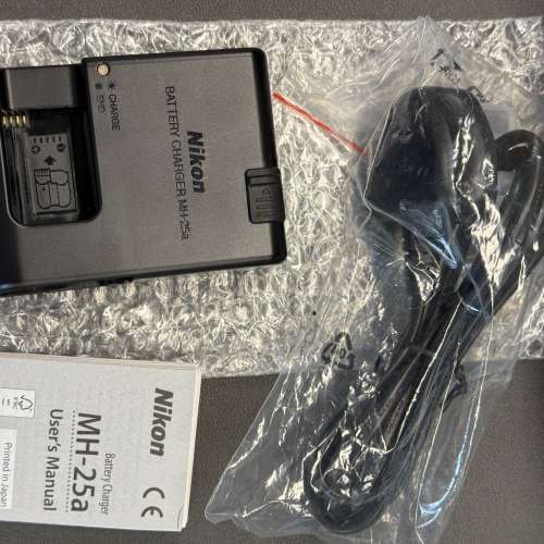 （全新）Nikon MH-25a Battery Charger with Power Cable 充電器