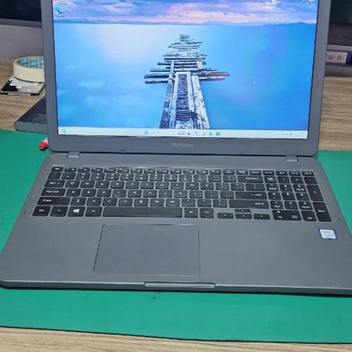 Samsung 350X 手提電腦