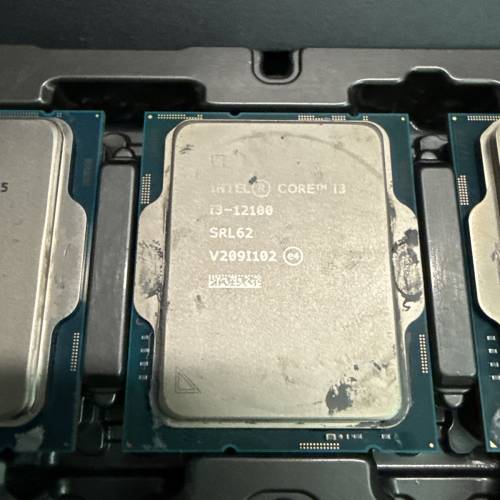 intel i3 12100有內顯