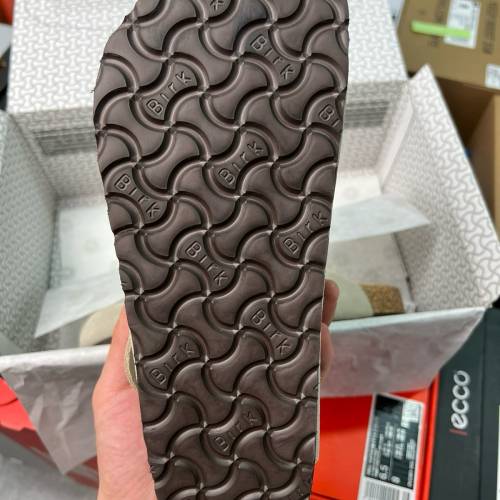 Birkenstock 包頭拖鞋