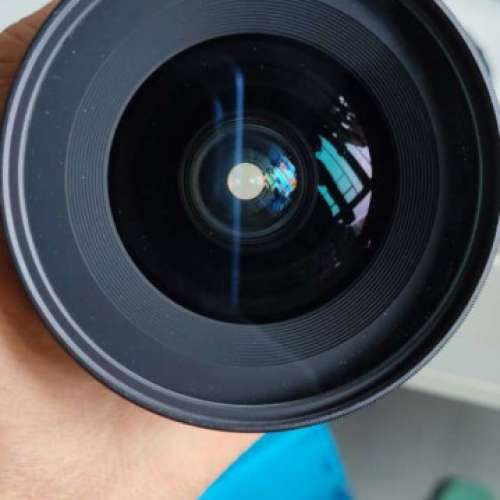 放三支騰龍,二支原廠NIKON AF鏡及一支手動威達VIVITAR變焦鏡共=$2600