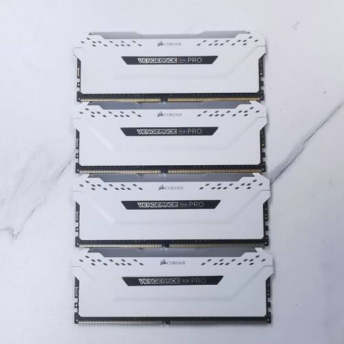 Corsair Vengeance RGB PRO DDR4 3600 8GB x 4 RAM White 白色 記憶體