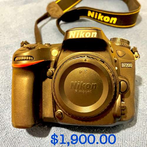 Nikon D 7200