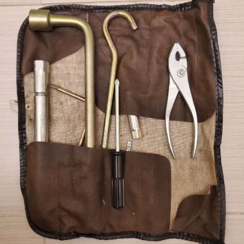 Honda spare tire tool kit