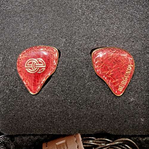 Eminent Ears Burgundy 紅寶石2代