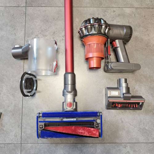 Dyson V6 無線吸塵機 跟全新電池 Cordless vacuum cleaner w/ brand new battery