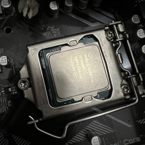 請考慮清楚先好約交收b560M+i5  11400F壞主機拆出