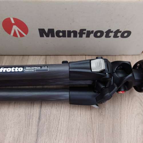 Manfrotto 190CXPRO3 Carbon Fiber Tripod (碳纖維 3 節三腳架)