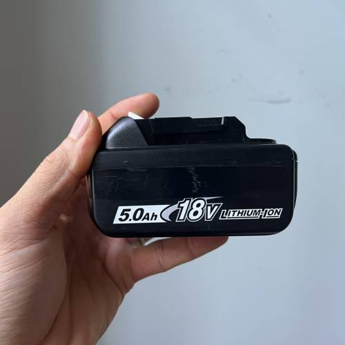 牧田電池18V5.0