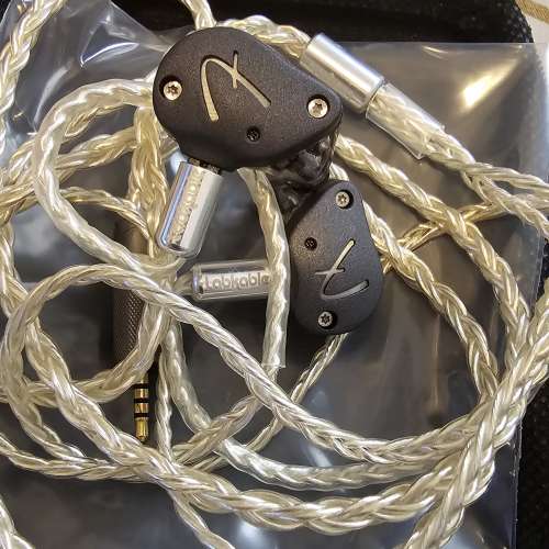 Fender FXA11 旗艦圈鐵耳機 + Labkable 升級線