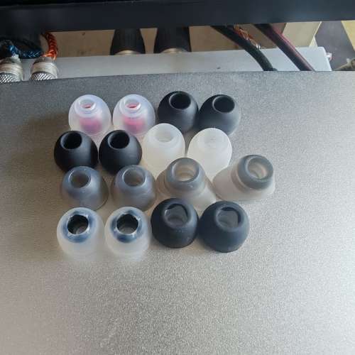 中碼耳膠8對，Acoustone, Nostalgia, Spinfit, Infiter, Divinus