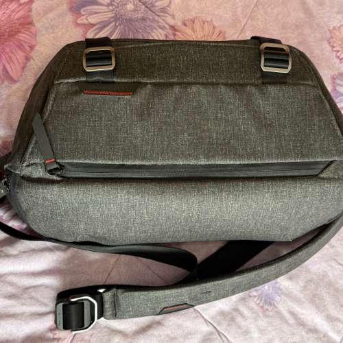 二手 接近全新 Peak Design Everyday Sling 10L version 1 攝影多功能斜揹袋
