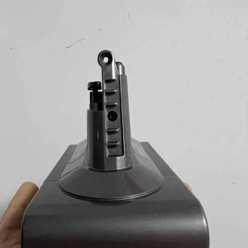 dyson   v10 電池