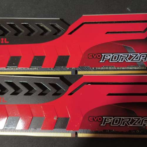 Desktop Ram Geil 8GBx2 DDR4 2400 共16GB
