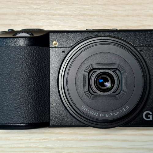 Ricoh GR IV kit 有保連連閃燈皮套